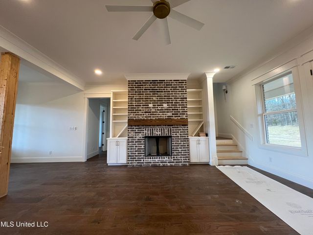 2142 Lauren Way, Hernando, MS 38632