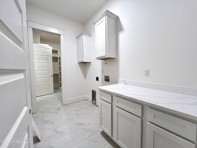 2142 Lauren Way, Hernando, MS 38632