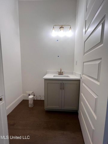 2142 Lauren Way, Hernando, MS 38632