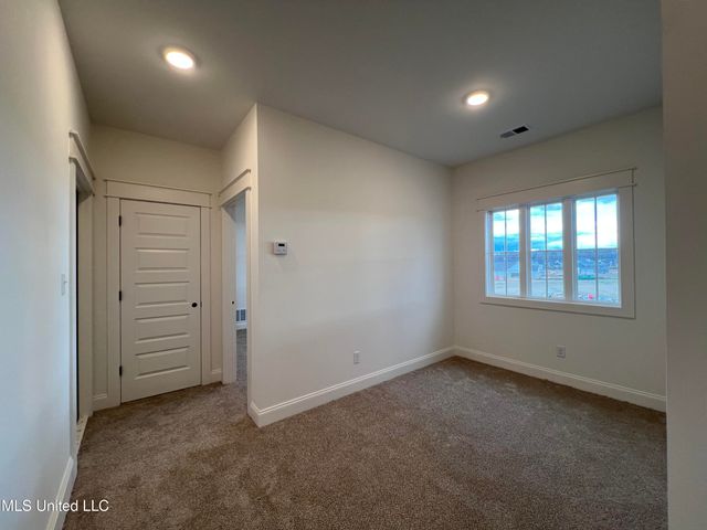 2142 Lauren Way, Hernando, MS 38632