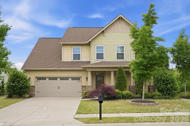 17504 Austins Creek Drive, Charlotte, NC 28278