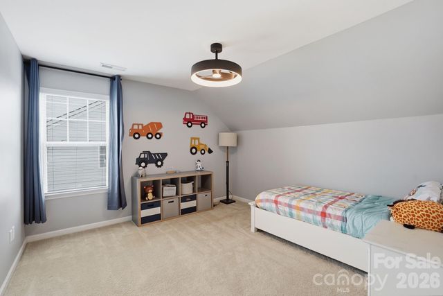 17504 Austins Creek Drive, Charlotte, NC 28278