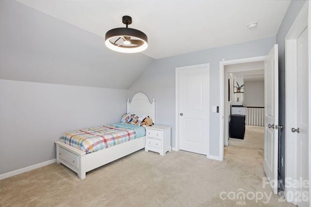 17504 Austins Creek Drive, Charlotte, NC 28278
