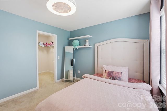 17504 Austins Creek Drive, Charlotte, NC 28278