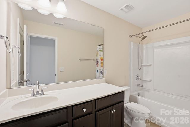 17504 Austins Creek Drive, Charlotte, NC 28278