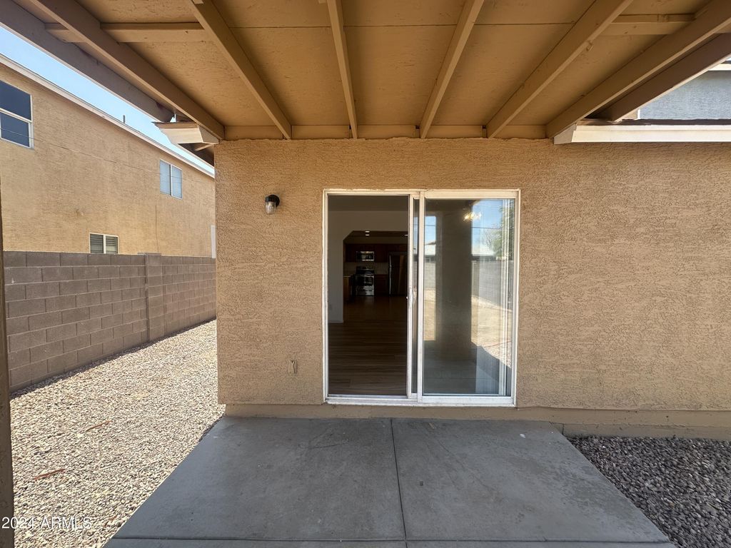 Image 29 of property listing at 2616 E SOUTHGATE Avenue 2, Phoenix, AZ 85040