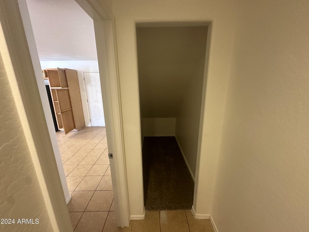 Image 32 of property listing at 2616 E SOUTHGATE Avenue 2, Phoenix, AZ 85040