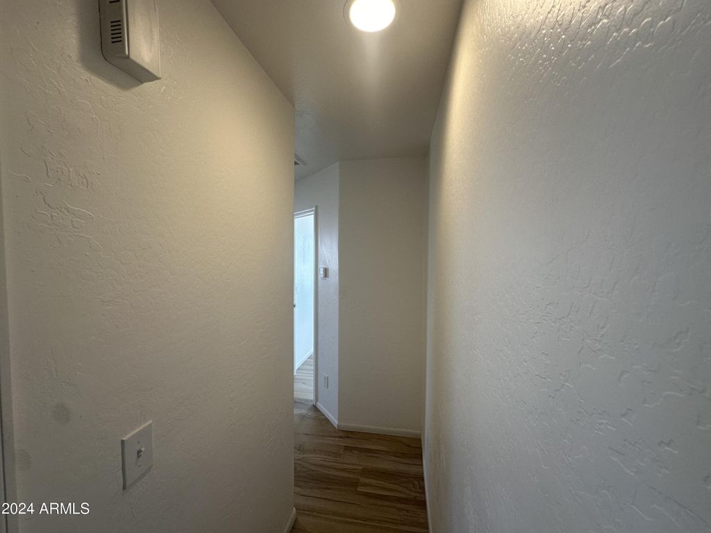 Image 48 of property listing at 2616 E SOUTHGATE Avenue 2, Phoenix, AZ 85040