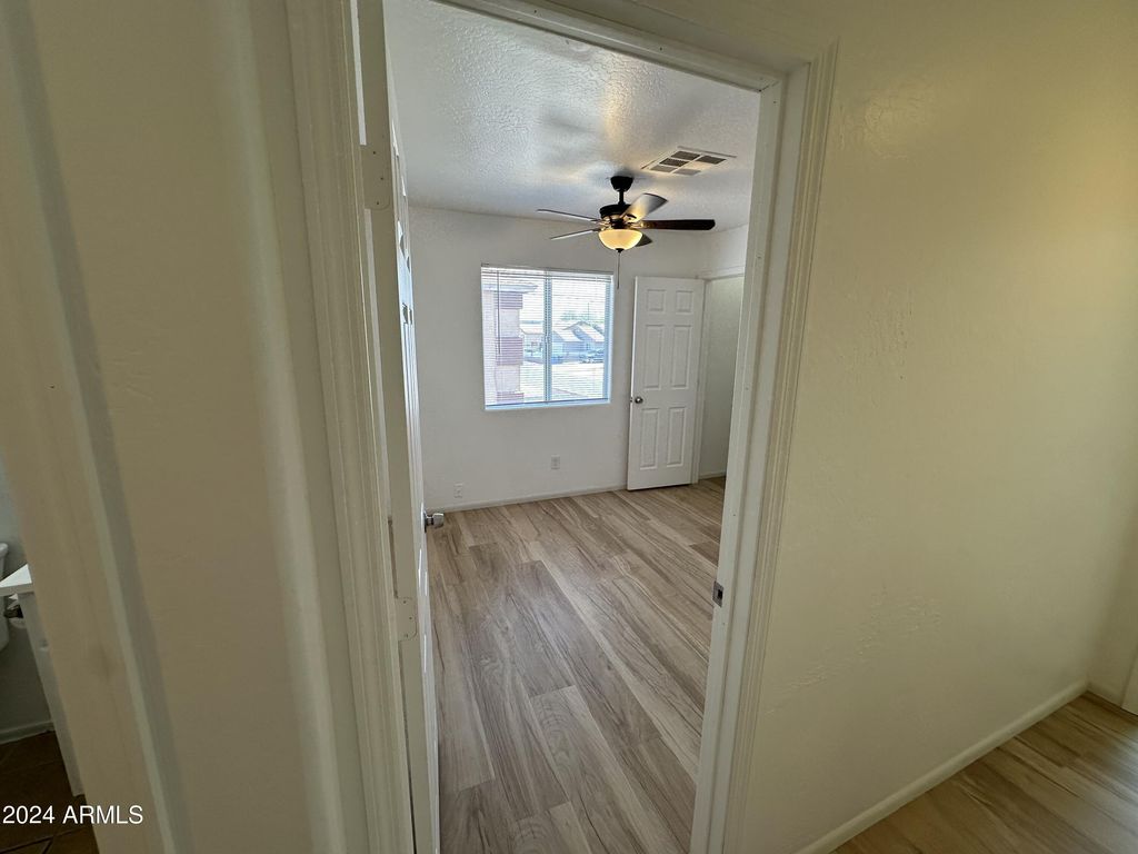 Image 57 of property listing at 2616 E SOUTHGATE Avenue 2, Phoenix, AZ 85040
