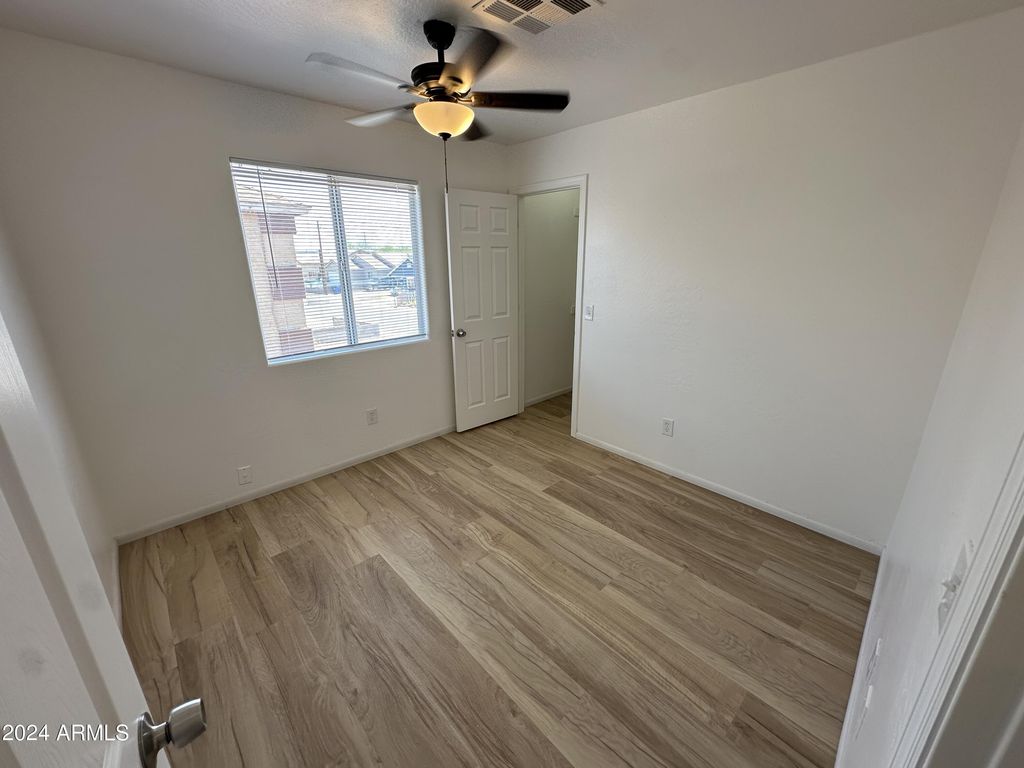 Image 58 of property listing at 2616 E SOUTHGATE Avenue 2, Phoenix, AZ 85040