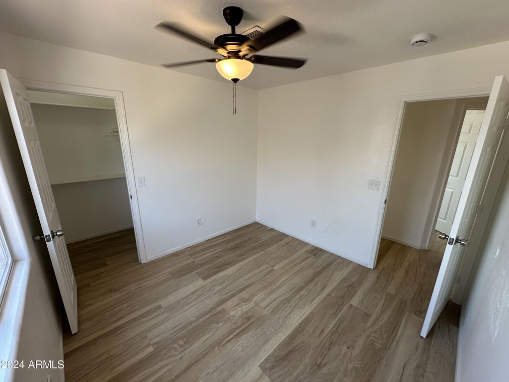 Image 59 of property listing at 2616 E SOUTHGATE Avenue 2, Phoenix, AZ 85040