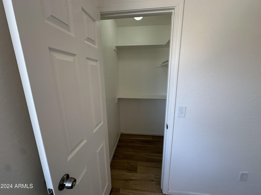 Image 60 of property listing at 2616 E SOUTHGATE Avenue 2, Phoenix, AZ 85040