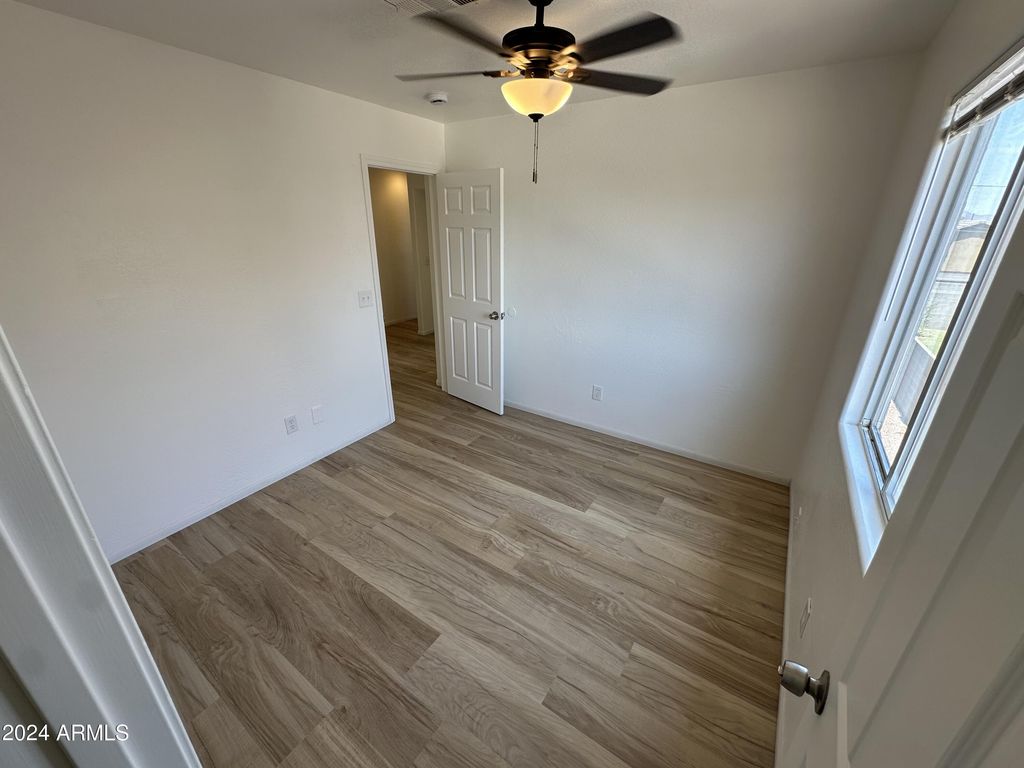 Image 61 of property listing at 2616 E SOUTHGATE Avenue 2, Phoenix, AZ 85040