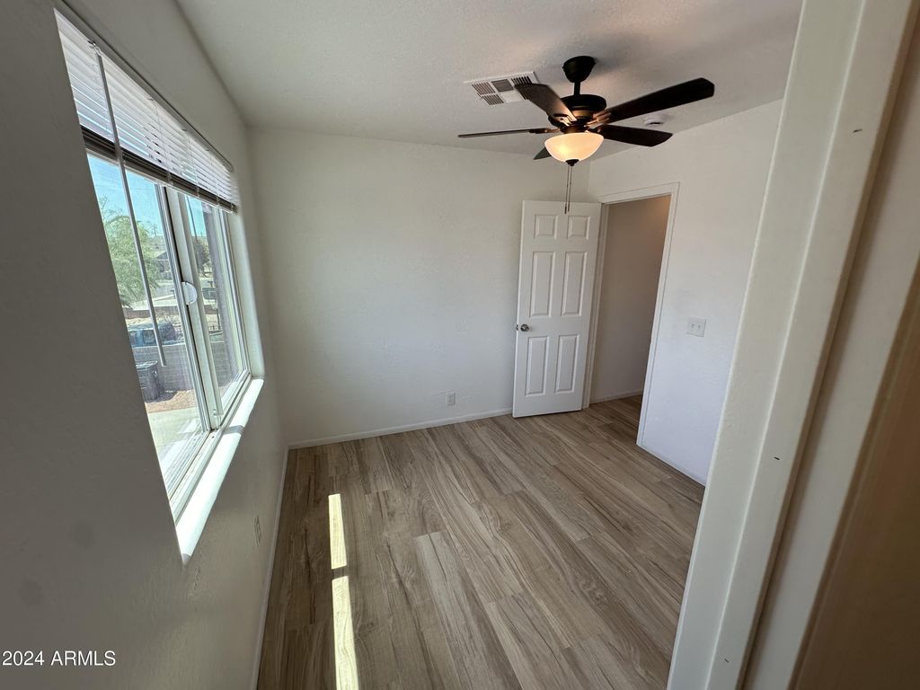 Image 67 of property listing at 2616 E SOUTHGATE Avenue 2, Phoenix, AZ 85040