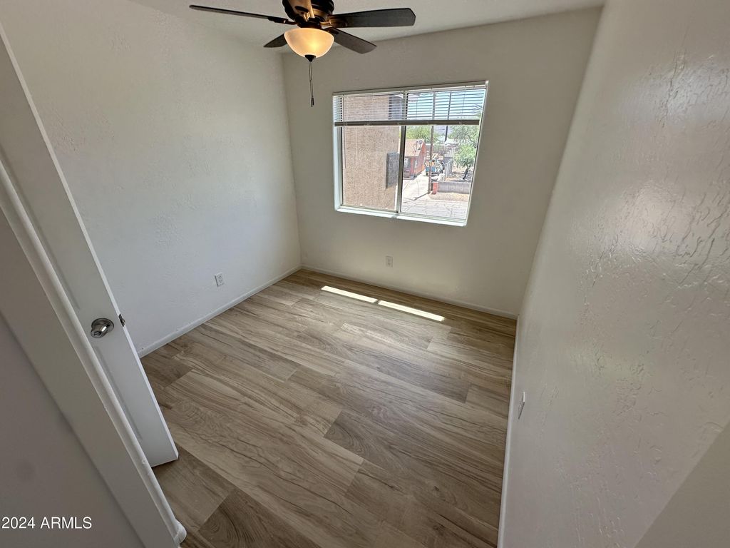 Image 74 of property listing at 2616 E SOUTHGATE Avenue 2, Phoenix, AZ 85040