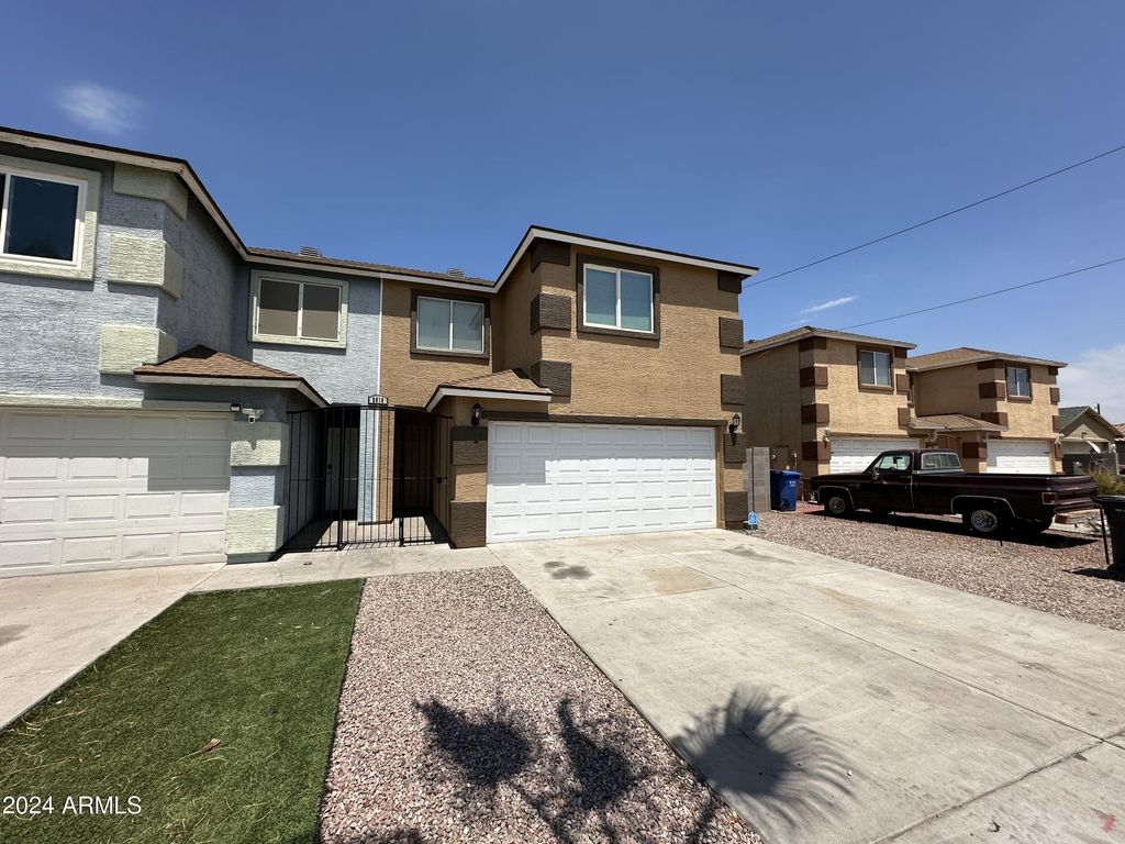 Image 75 of property listing at 2616 E SOUTHGATE Avenue 2, Phoenix, AZ 85040