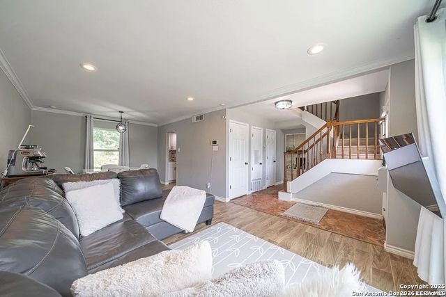 4515 Golf View Dr, San Antonio, TX 78223