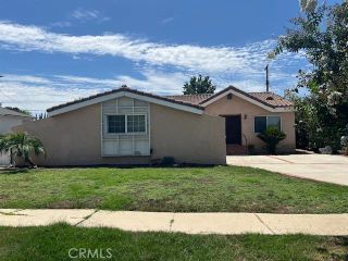 17226 Elkwood, Lake Balboa, CA 91406