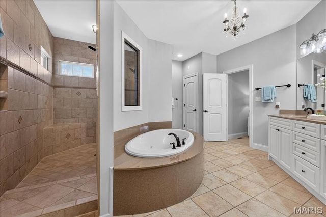 17925 Homestead Bluffs Drive, Wildwood, MO 63005