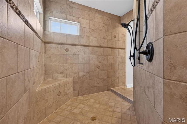 17925 Homestead Bluffs Drive, Wildwood, MO 63005