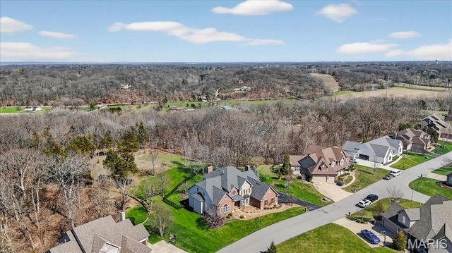 17925 Homestead Bluffs Drive, Wildwood, MO 63005