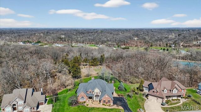 17925 Homestead Bluffs Drive, Wildwood, MO 63005