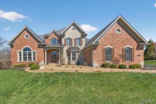 17925 Homestead Bluffs Drive, Wildwood, MO 63005