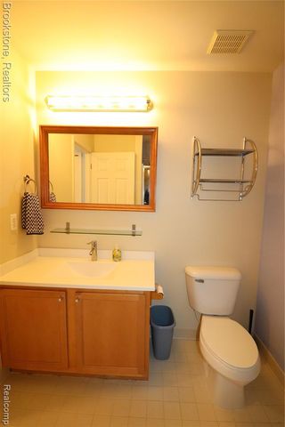 2096 Cloverly Lane, Ann Arbor, MI 48108