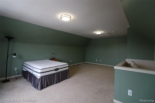 2096 Cloverly Lane, Ann Arbor, MI 48108