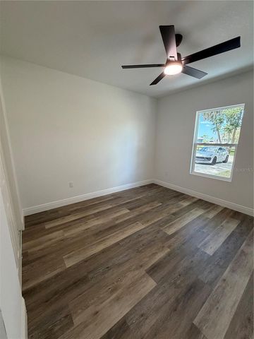 7152 PALM AVENUE, Leesburg, FL 34788