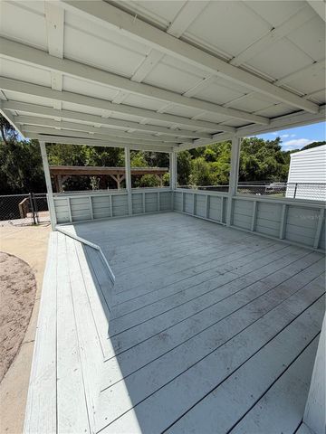 7152 PALM AVENUE, Leesburg, FL 34788