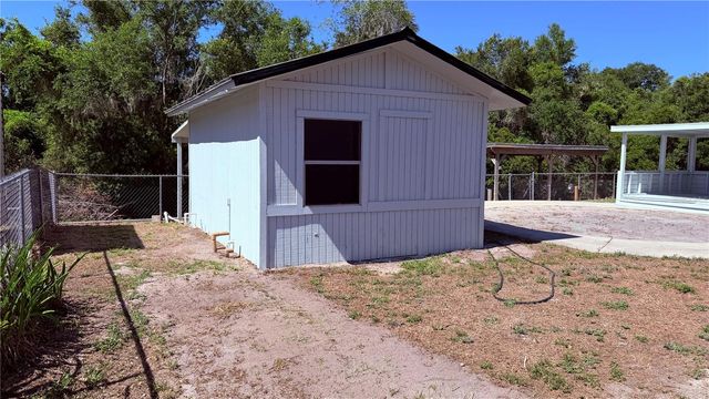 7152 PALM AVENUE, Leesburg, FL 34788