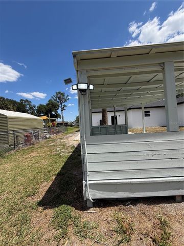 7152 PALM AVENUE, Leesburg, FL 34788