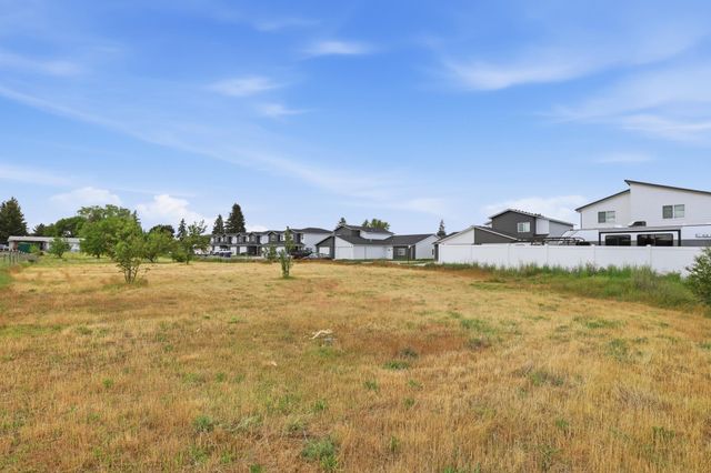 17621 E Mission Ave, Spokane Valley, WA 99016