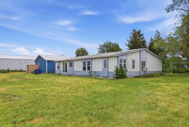 17621 E Mission Ave, Spokane Valley, WA 99016