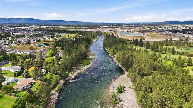 17621 E Mission Ave, Spokane Valley, WA 99016