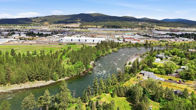 17621 E Mission Ave, Spokane Valley, WA 99016