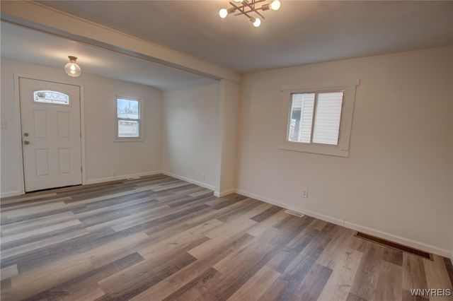 20 Lincoln Avenue, Lackawanna, NY 14218