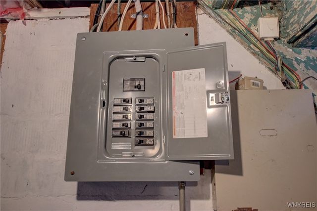 20 Lincoln Avenue, Lackawanna, NY 14218