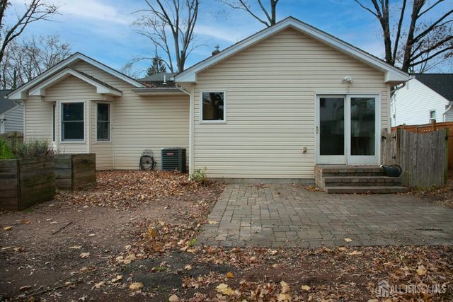 78 Hazelwood Avenue, Metuchen, NJ 08840