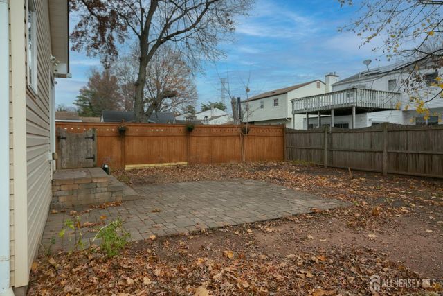 78 Hazelwood Avenue, Metuchen, NJ 08840