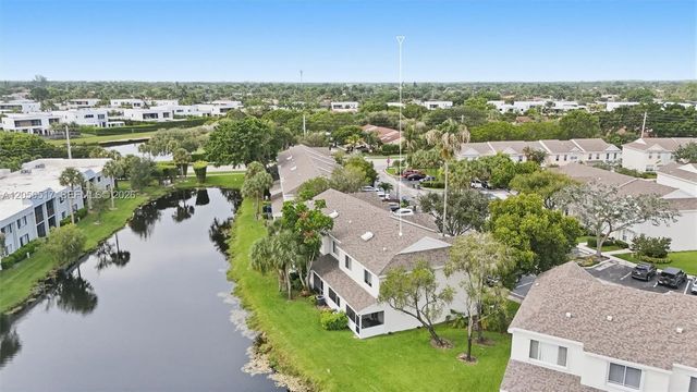 16631 Hemingway Drive, Weston, FL 33326