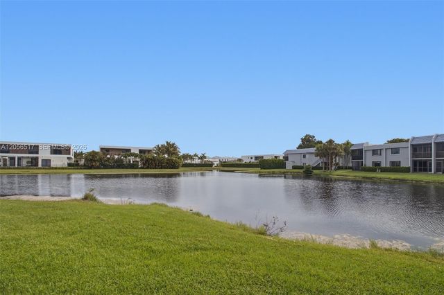 16631 Hemingway Drive, Weston, FL 33326