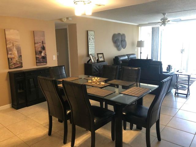 5600 N Flagler Drive 403, West Palm Beach, FL 33407