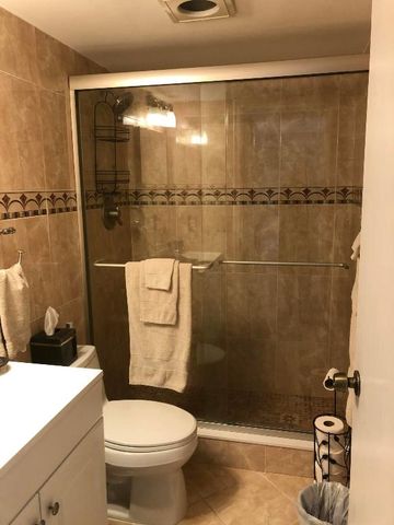 5600 N Flagler Drive 403, West Palm Beach, FL 33407