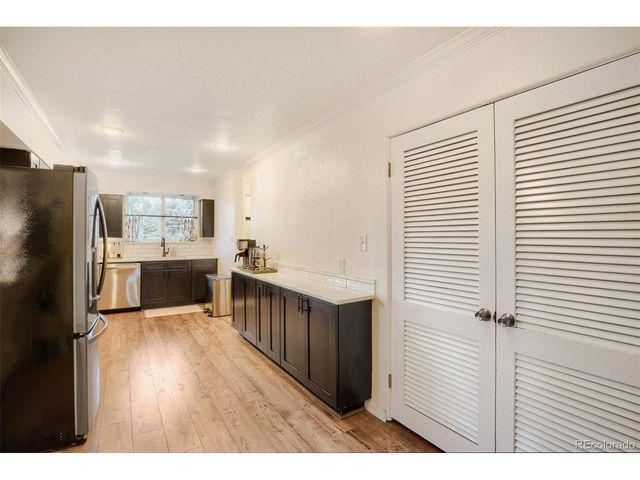 2020 Newcombe Dr, Lakewood, CO 80215