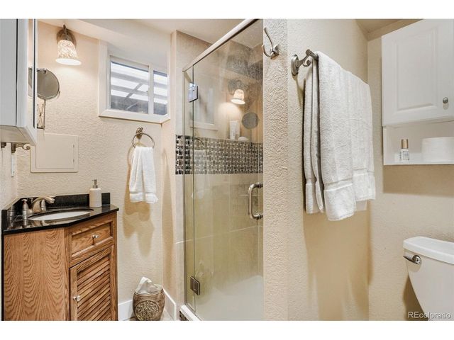 2020 Newcombe Dr, Lakewood, CO 80215