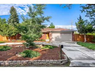 2020 Newcombe Dr, Lakewood, CO 80215