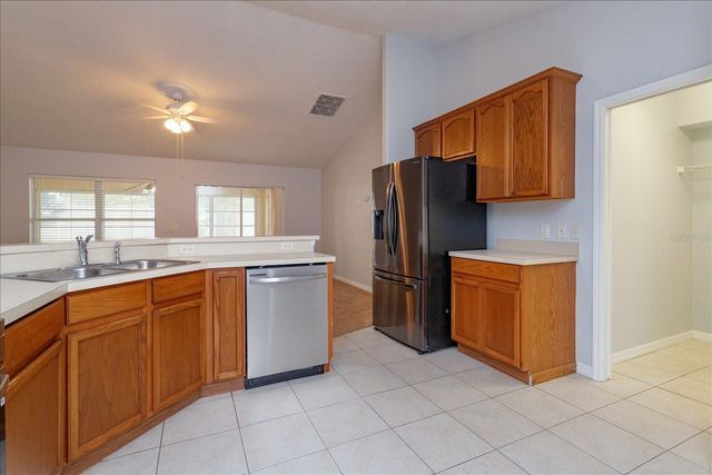 36634 TROPICAL WIND LANE, Grand Island, FL 32735