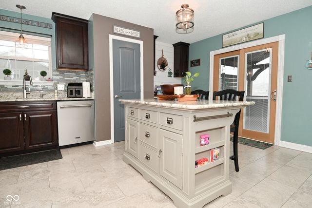 3851 Tartan Trail, Whitestown, IN 46075